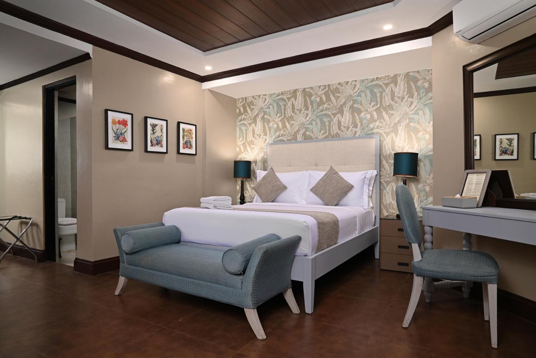 Hotel Hillcreek Gardens Tagaytay Luksuhin Exterior foto